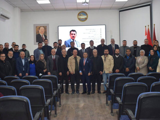 رێزگرتن لە تەمەنێک لە بەخشێن و زانست