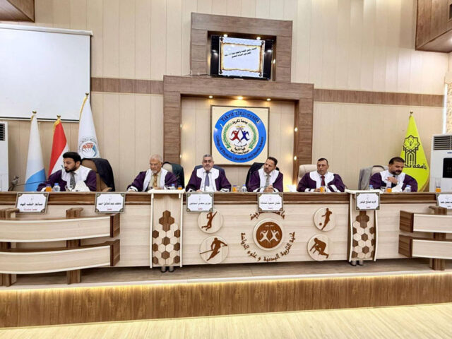 مامۆستایەکی کۆلێژەکەمان لە تاوتوێکردنی تێزێکی دکتۆرا لە زانکۆی تکریت بەشداری کرد